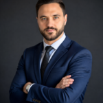 القبطان مصطفى نجم يفوز بجائزتي Stevie® في الشرق الأوسط وشمال أفريقيا لعام 2026